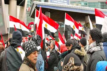 المصريون بالخارج يحذرون من مشاركة جنسيات عربية تساند مرسى