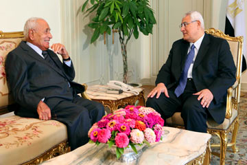 الرئيس عدلي منصور يستقبل حسنين هيكل