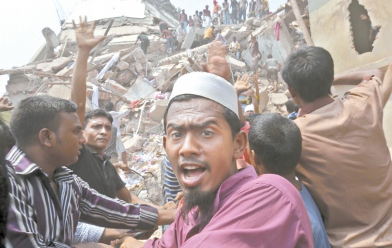 عمال الدول الفقيرة ضحايا أطماع الشركات العالمية لخفض تكلفة الإنتاج