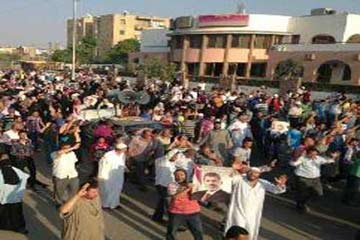 “دعم الشرعية” يدعو استمرار التظاهر باسبوع الشعب يقود ثورته