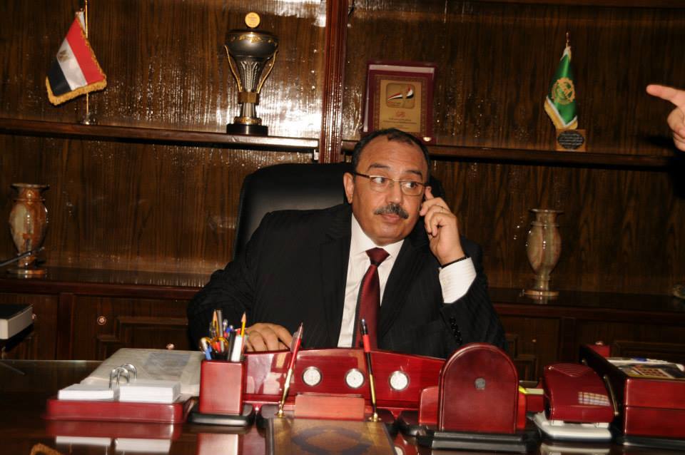 محافظ القليوبية: ليس كل من ينتمي للإخوان إرهابيا.. ولا يجب إلقاء التهم على اى شخص لمجرد انه اخوانى