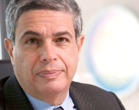 عادل اللبان يكتب : كى نتقدم