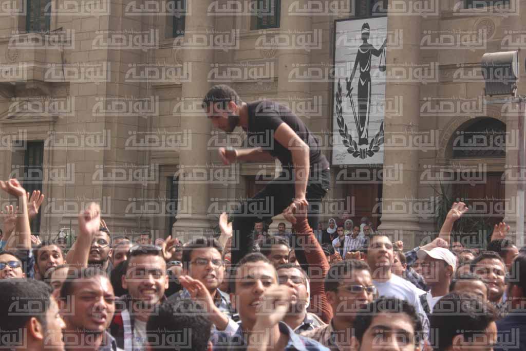 مظاهرات لمؤيدو مرسى في جامعة القاهرة اليوم