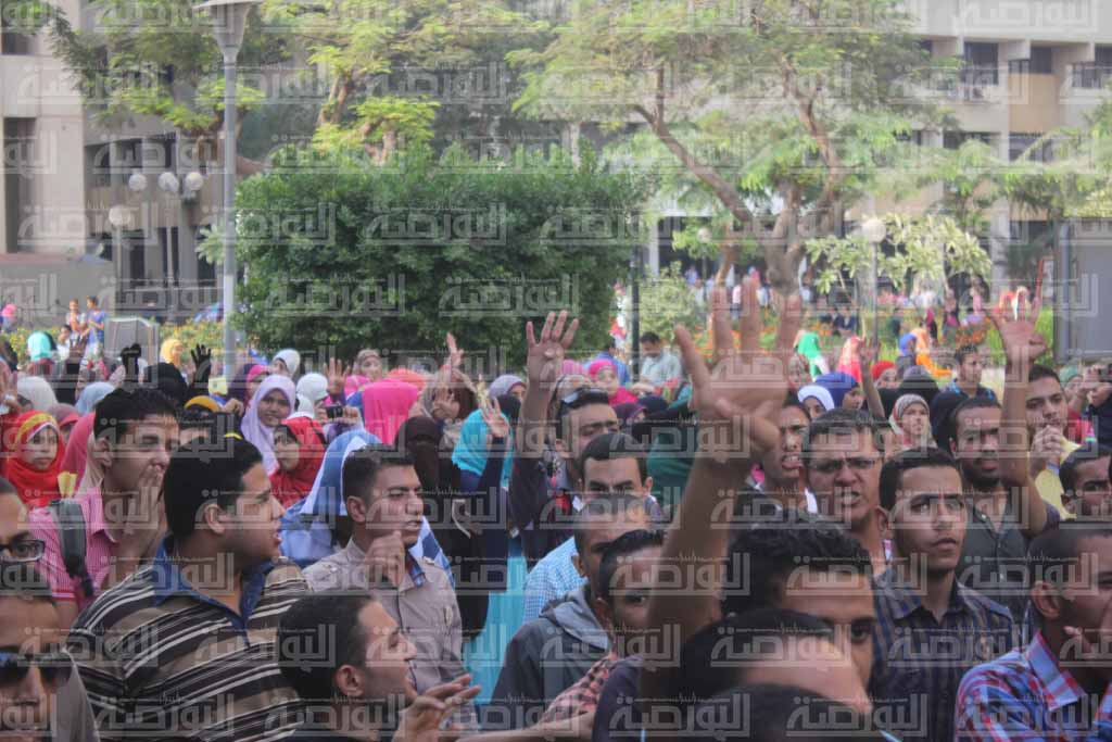 مظاهرات لمؤيدو مرسى في جامعة القاهرة اليوم