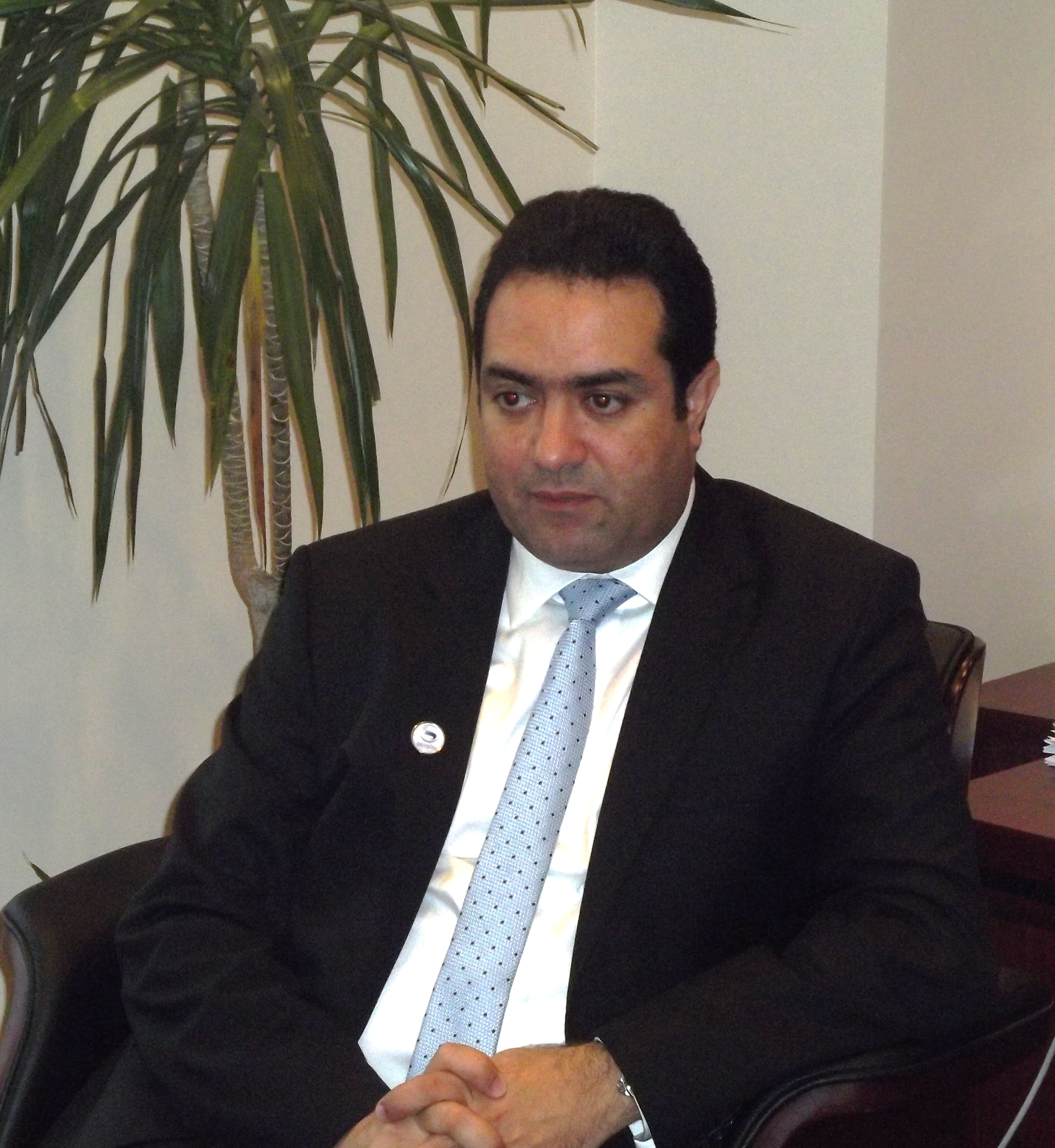 “مورفو الفرنسية” تورد جهازين لكشف المفرقعات لمطار الغردقة الجديد بـ 3.5 مليون دولار