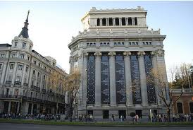 إسبانيا تعود للنمو بعد تسعة أرباع من الركود