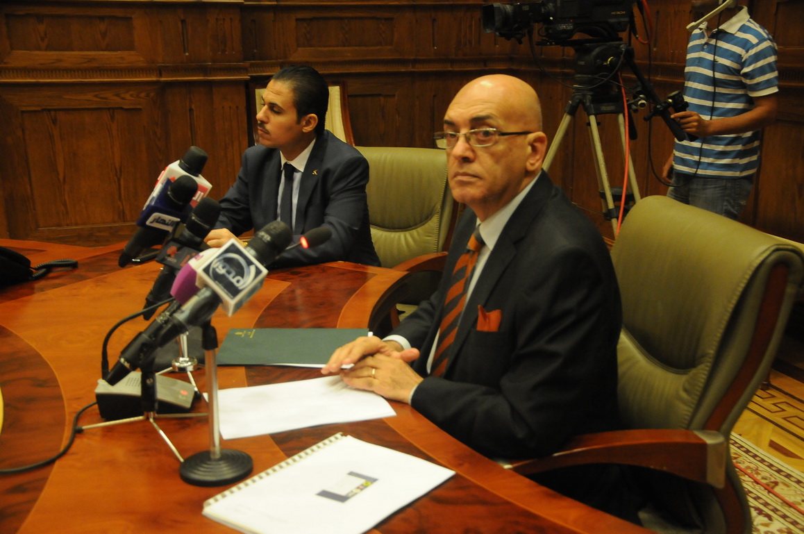 اللجان الفرعية عن لجنة الخمسين اليوم ولقاء موسى بتيار الاستقلال