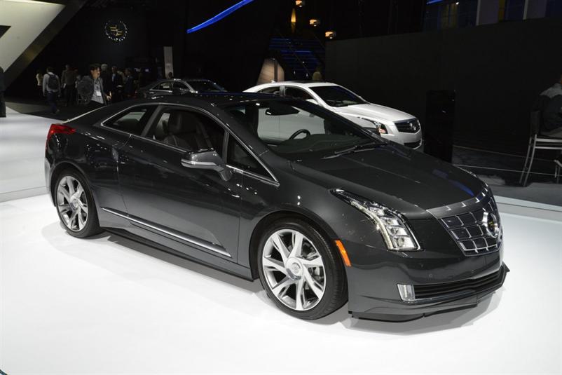 بالصور.. أبرز السيارات التي قدمت بمعرض لوس أنجلوس للسيارات لعام 2013