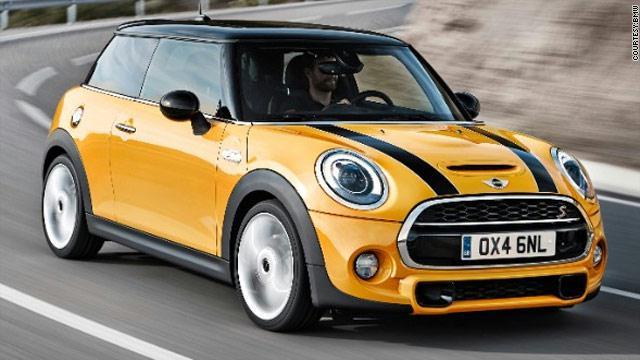 “بي أم دبليو” تطلق سيارة “ميني” الذكية