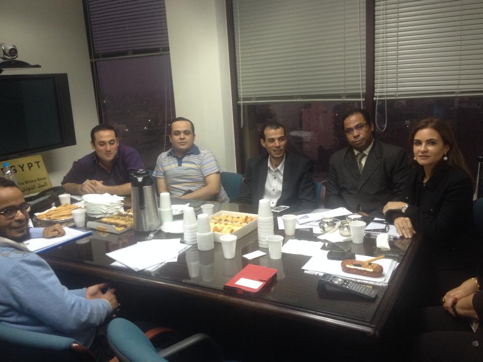 المدير الاقليمي للبنك الدولي تلتقي 6 إبريل وشباب الثورة
