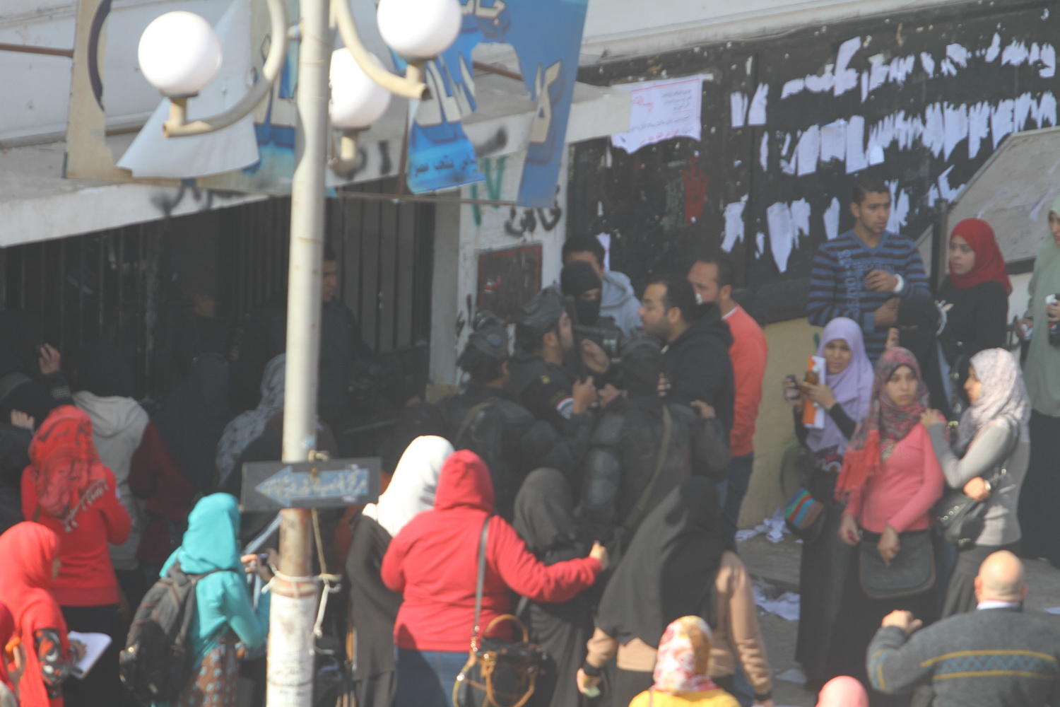 اشتباكات جامعة الازهر والمدينة الجامعية