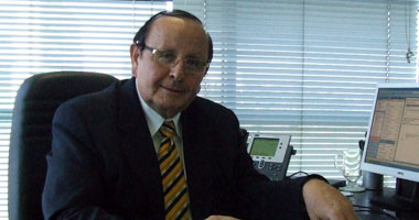 القضاء الاداري يبت يناير القادم في طعون زويل علي حكم جامعة النيل