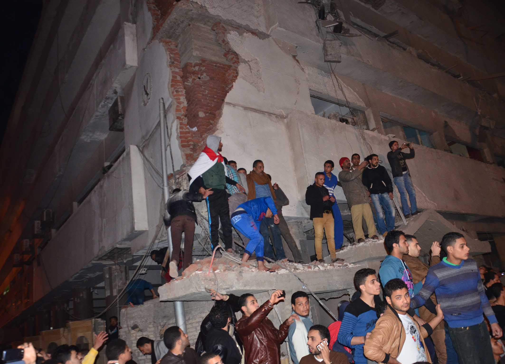 آثار انفجار مديرية امن الدقهلية