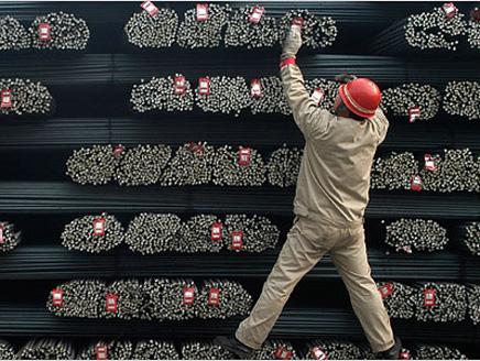 4 بنوك توقع قرضاً مشتركاً بقيمة 510 ملايين جنيه لحديد «المراكبى» غداً