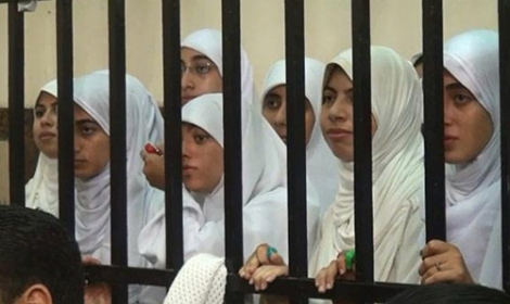 إفراج مشروط عن فتيات “7 الصبح”