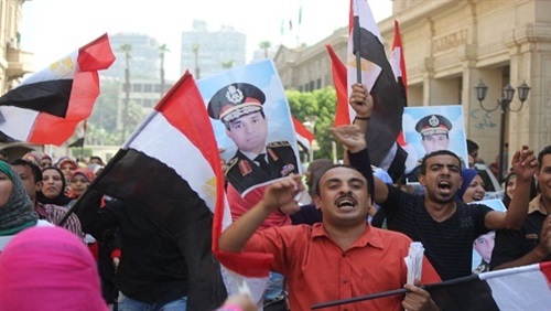 مسيرة حاشدة قوامها 10 آلاف شخص بمدينة البدرشين بالجيزة تأييداً للدستور