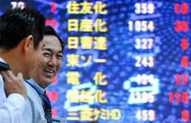 ثقة المستثمرين تدفع بالأسهم اليابانية لمستويات عالية