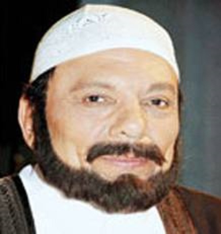 عادل إمام: نعم للدستور.. والسيسي رجل المرحلة