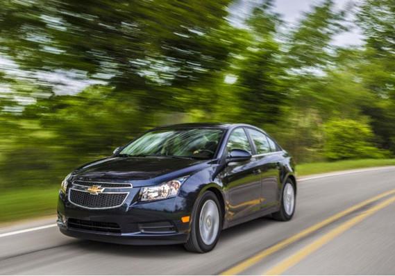 بالصور.. أفضل عشرة محركات للسيارات في عام 2014