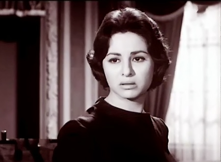 فنانو مصر يؤيدون الدستور الجديد ويدعون للتصويت بنعم