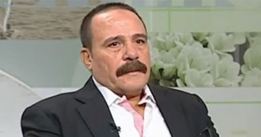 رابطة سائقى التاكسى الابيض تطالب الحكومة بانقاذهم من التعثر وتؤيد الدستور