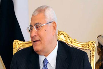 الرئيس منصور يكلف محلب بتشكيل الحكومة الجديدة