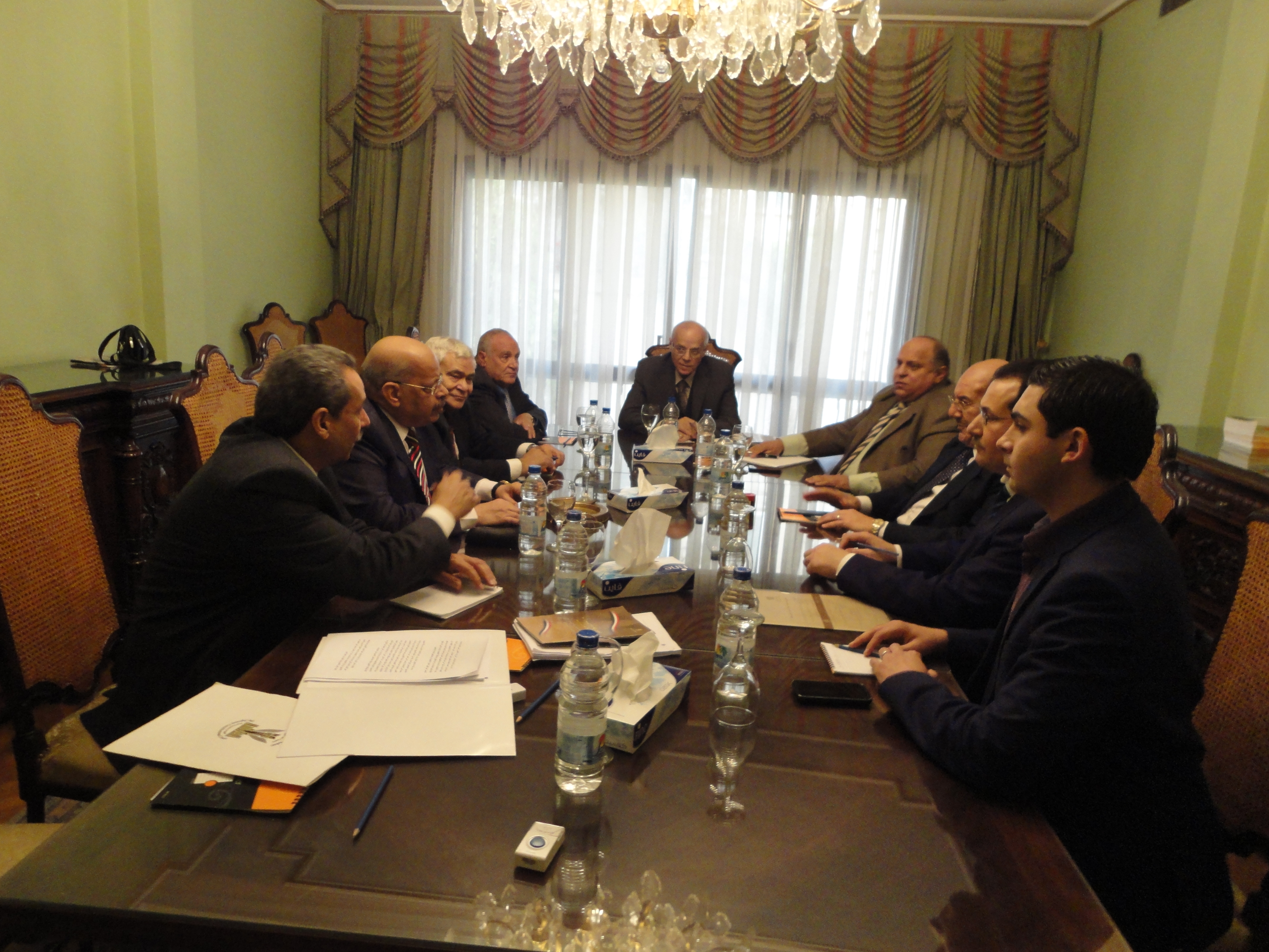 إجتماع لجنة الإنتخابات الرئاسية الإدارية لبحث الربط الإلكتروني بين لجان الإقتراع للمصريين بالخارج