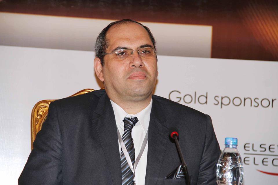 الاستثمار فى الطاقة.. كرم الدين: 3.3 مليار دولار تكاليف مواجهة الأخطار والانبعاثات البيئية سنوياً علي الدولة