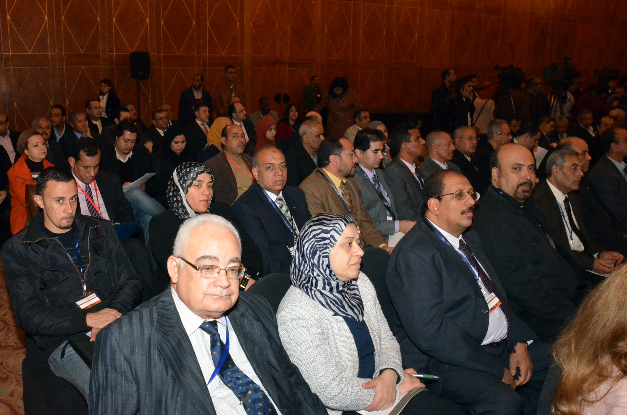 المؤتمر السنوى للطاقة 2014- مستقبل وفرص الاستثمار فى الطاقة الجديدة والمتجددة