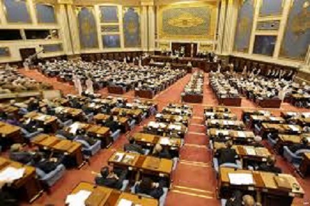 السعودية تمنح القطاع الخاص يومي إجازة ..و40 ساعة عمل في مجلس الشورى