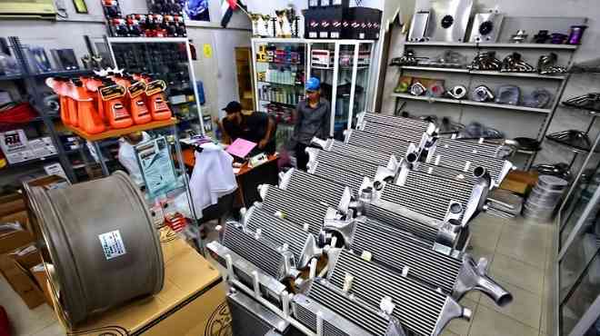 التجار يرفعون «الفيتو» ضد منع استيراد أنصاف السيارات المستعملة