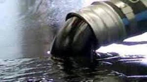 اعتدال الطقس يدفع النفط الأميركي لأقل من 100 دولار