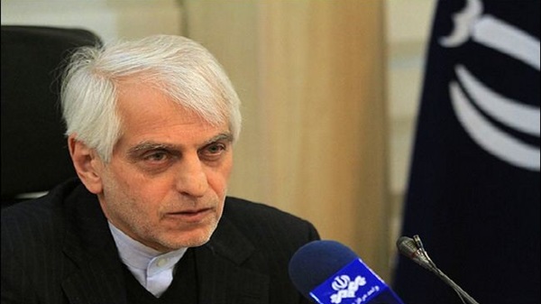 إيران تكشف عن “عقود جاذبة” للنفط والغاز