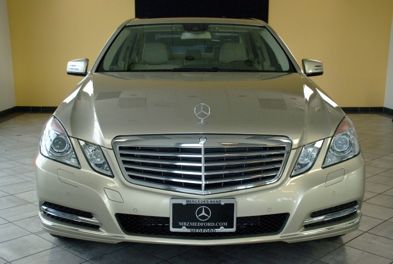 مقارنة بين سيارتى “مرسيدسE250” و “BMW 528”