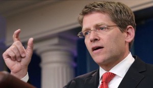 البيت الابيض يحث مصر على الافراج عن صحفيين واكاديميين معتقلين