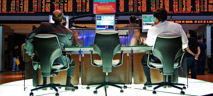 المعادن الصناعية تفشل في اغتنام فوضى الأسواق الناشئة