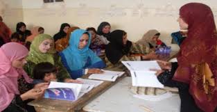 المنيا تدشن حملة “قرية بلا أمية” بالمنيا وتكريم 30 معلم و8 جمعيات أهلية