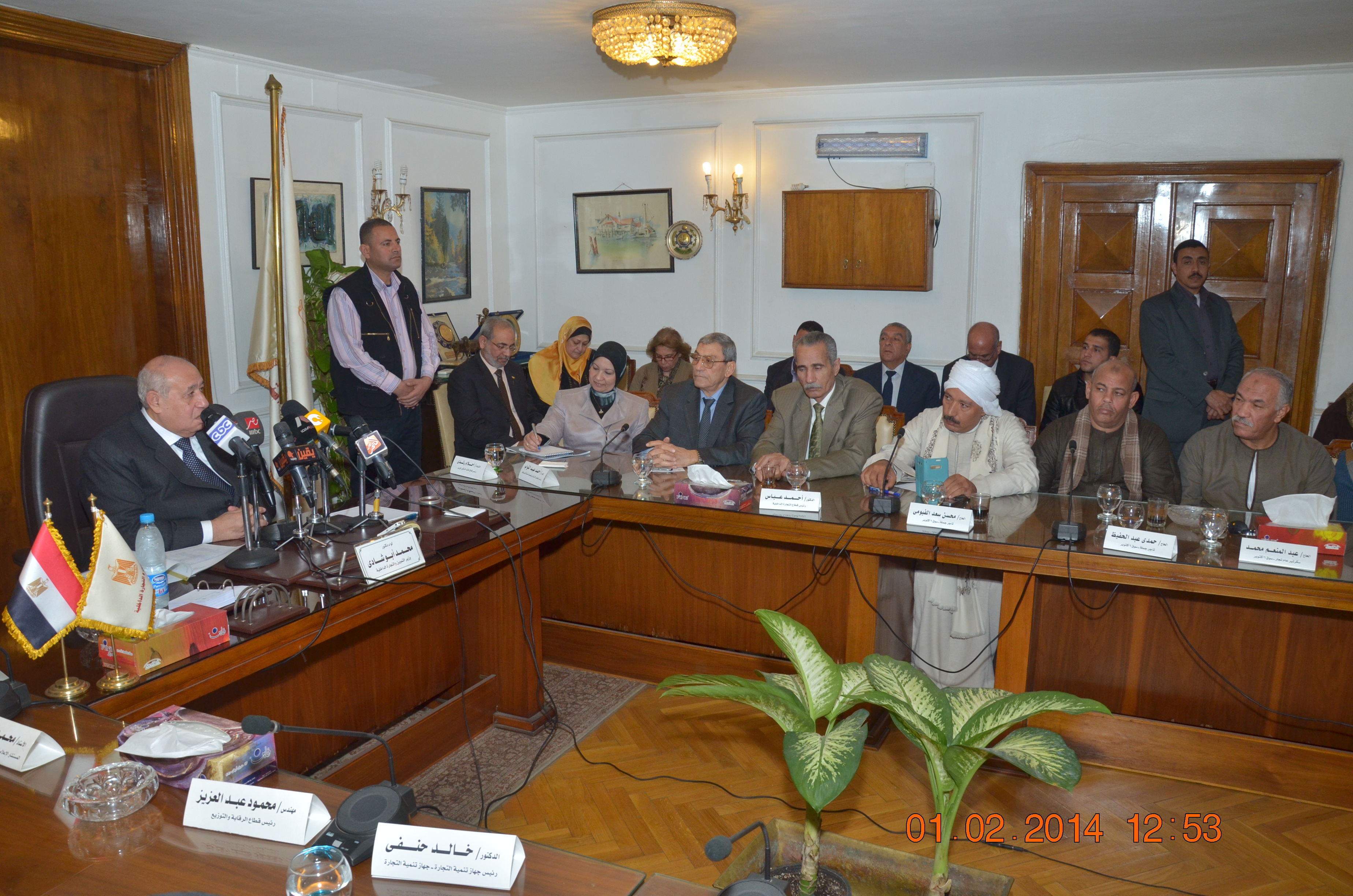 وزير التموين : بدء الاوكازيون الشتوي اعتبارا من الاثنين المقبل ولمدة شهر