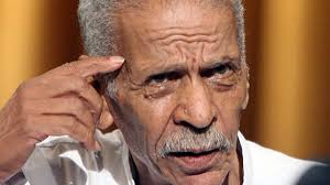 مخيم الفنون بمعرض الكتاب يكرم نجم بصوت عزة بلبع