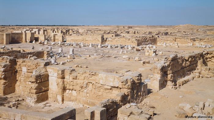 اليونسكو ترصد 100 ألف دولار لترميم موقع أبو مينا الأثري بشمال مصر