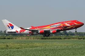 الخطوط الماليزية تعترف بوجود حمولة من بطاريات الليثيوم على متن الطائرة المفقودة