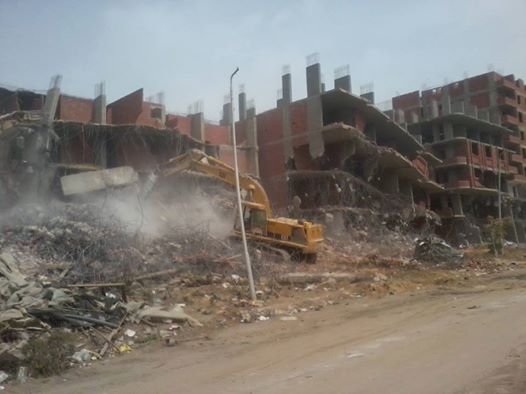 ” القاهرة ” تلزم ” المعادى للتنمية العقارية ” بإزالة أنقاض 16 عمارة مخالفة تم هدمها خلف الدستورية