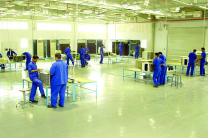 “الاتصالات” و”التعليم” تحتفلان بانجاز مشروعات مشتركة لتطوير المدارس الصناعية