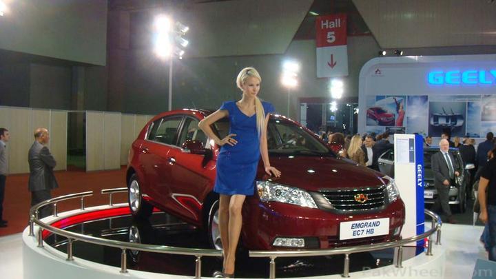 جناح جيلى امجراند يثير دهشة زوار أوتوماك فورميلا 2014