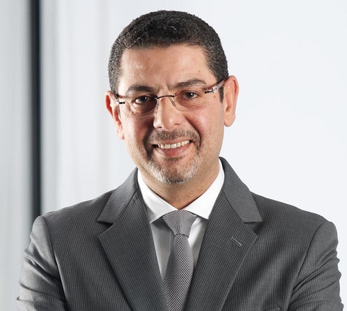 اتصالات مصر: ملتزمون بقرار استكمال بيانات العملاء ..ونطلب إعادة النظر في وقف ضخ خطوط جديدة