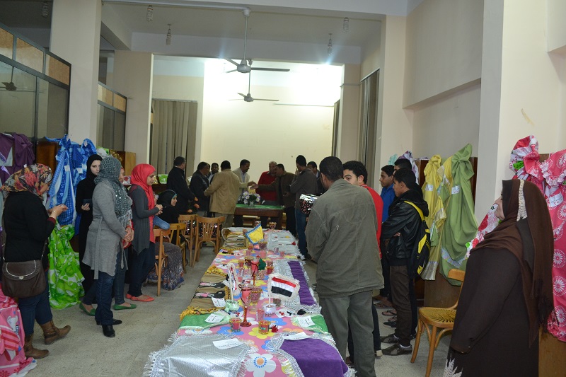 افتتاح معرض للمفروشات والمشغولات اليدوية بقصر ثقافه فايد بالإسماعيلية