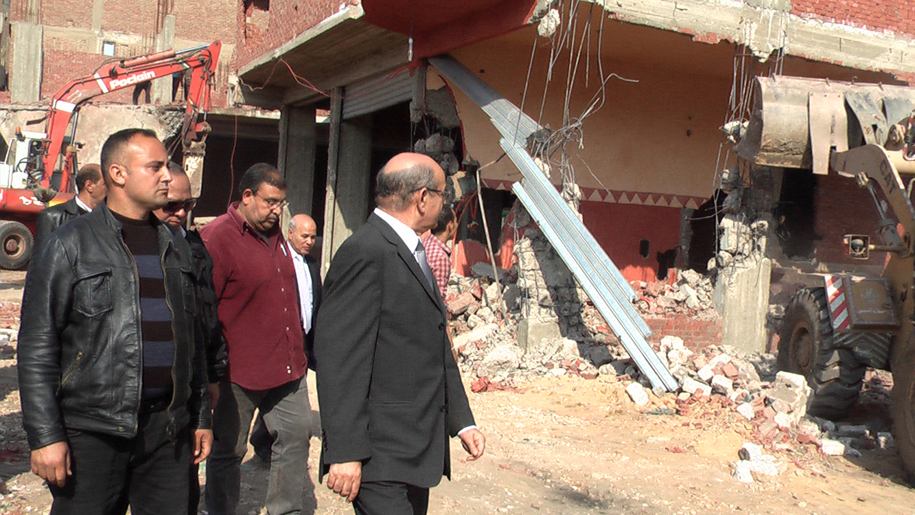 حملة لازالة 10 عقارات أقيمت على اراضى املاك دولة بالهرم