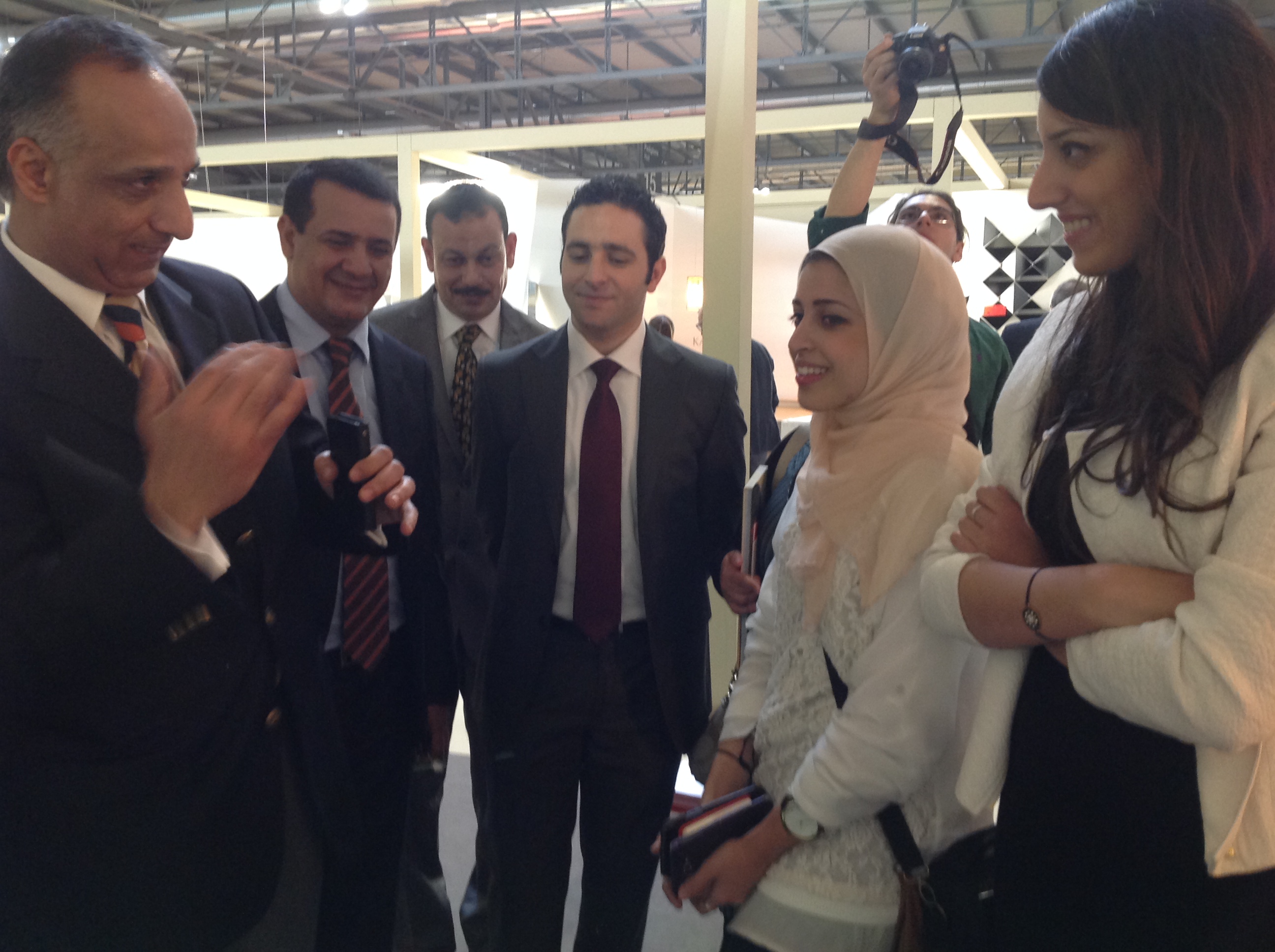 قنصل مصر بميلانو: اقتصادنا يتعافي .. ومصانع ايطالية تتجه للانتقال للسوق المصرية