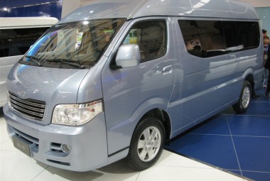 سوزوكى الاكثر مبيعا بسوق الاتوبيسات الربع الاول من العام