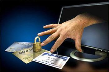 14 عملية احتيال عالمي عبر الانترنت في الثانية